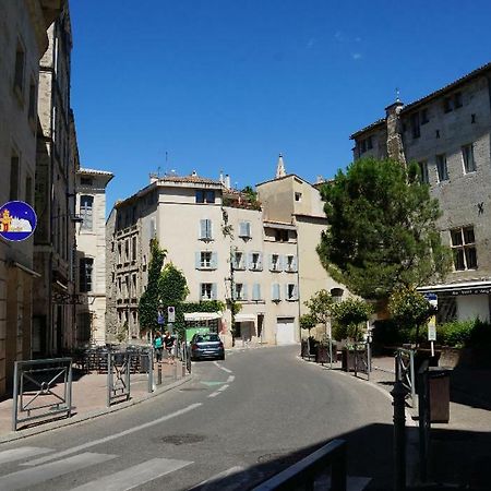 Les Marchands Avignon Eksteriør billede